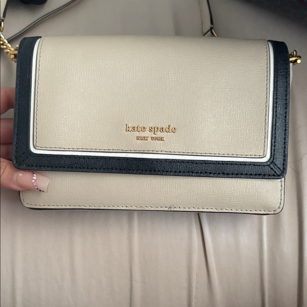 Kate Spade Beige and Black Shoulder Bag